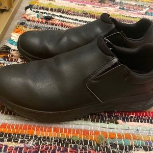 Black shoes for crews non slip size 9 Womens shoe